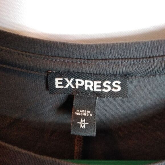 Express wild love top - Picture 5 of 7